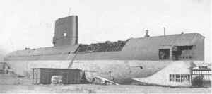 Dolfijn (3) being scrapped at 'S-gravendeel scrapyard, Nov 1985.