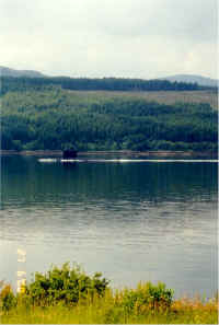   Dolfijn (4) in Loch Fyne (Scotland) looking north. +/-15:00 hrs 26 June (Photo: © P. Dow). Note: The date printed on the photograph is incorrect.