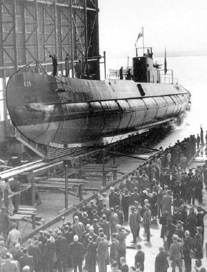 Launching of O 25, 1 May 1940