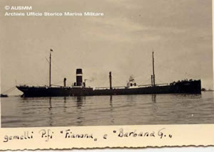 Tanker Fianona. Date (probably pre-war) and place unknown. (Photo: © Collection AUSMM) 