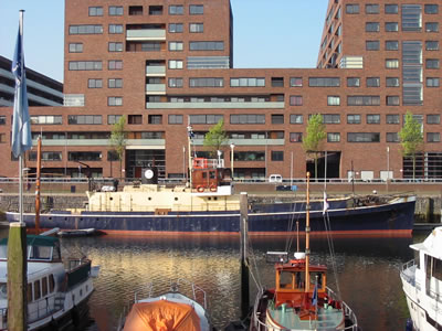 Mercuur (2) in Rotterdam for renovation, 23 Apr 2005. (Photo: © rep-air.nl) 